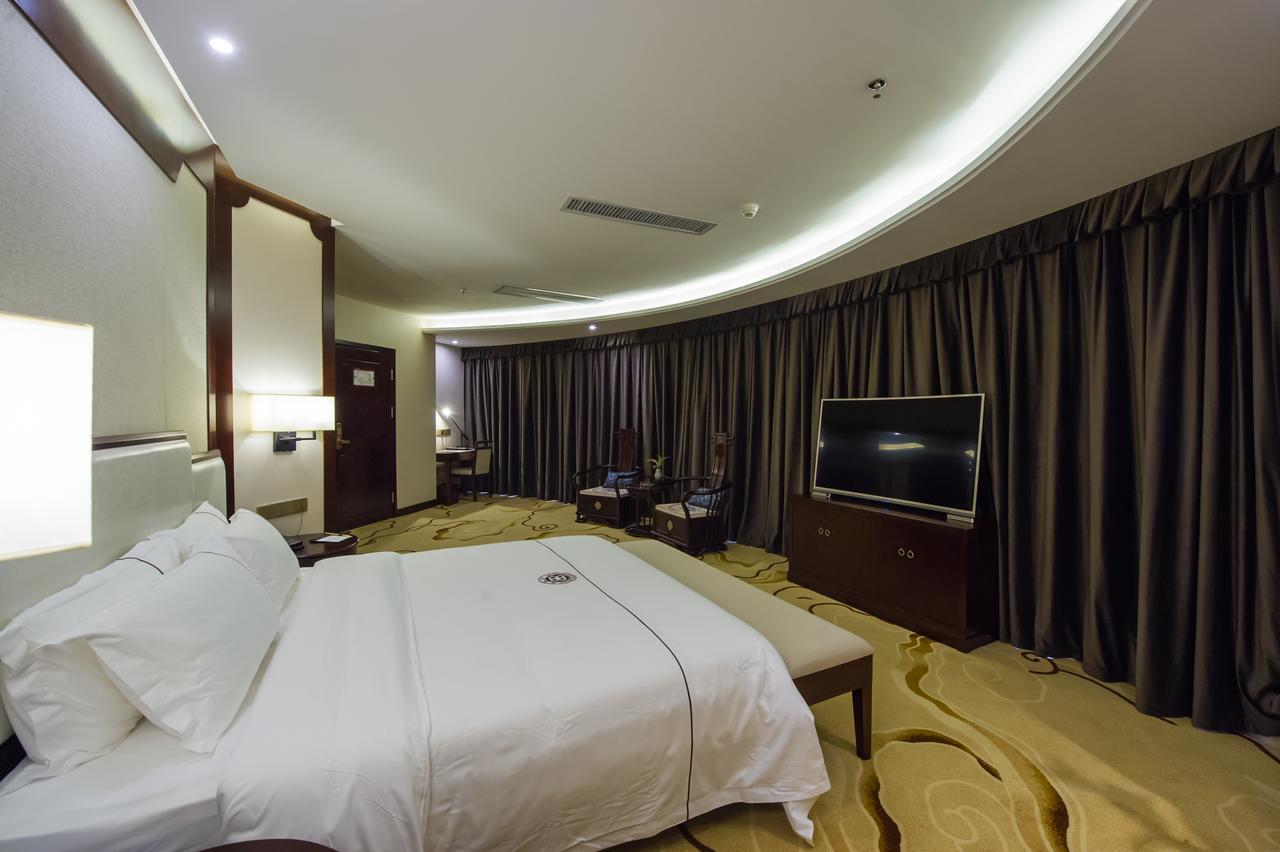 Guilin Tailian Hotel מראה חיצוני תמונה