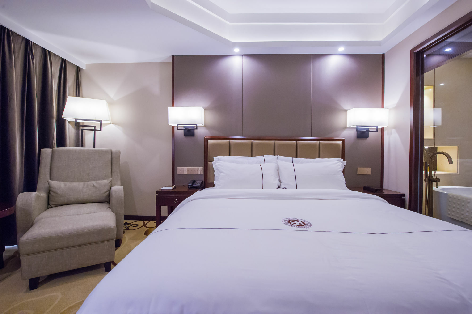 Guilin Tailian Hotel מראה חיצוני תמונה