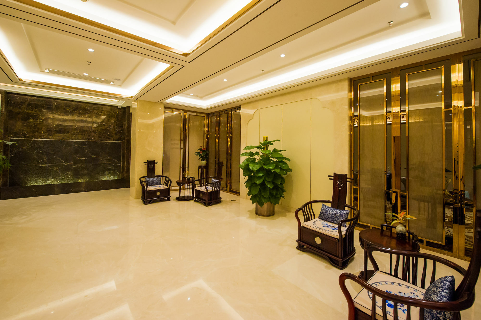 Guilin Tailian Hotel מראה חיצוני תמונה