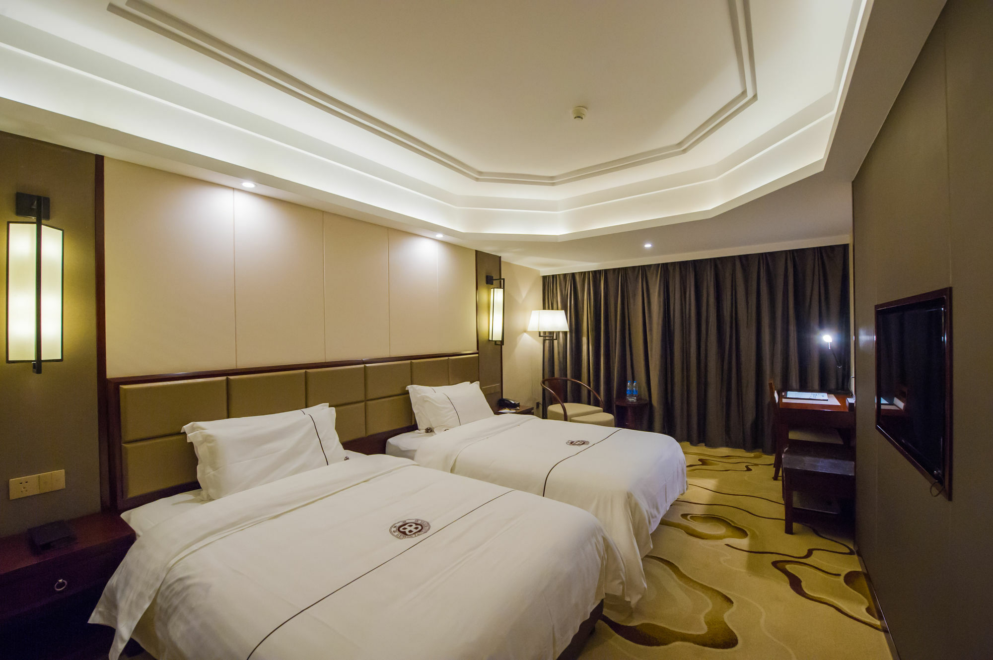 Guilin Tailian Hotel מראה חיצוני תמונה